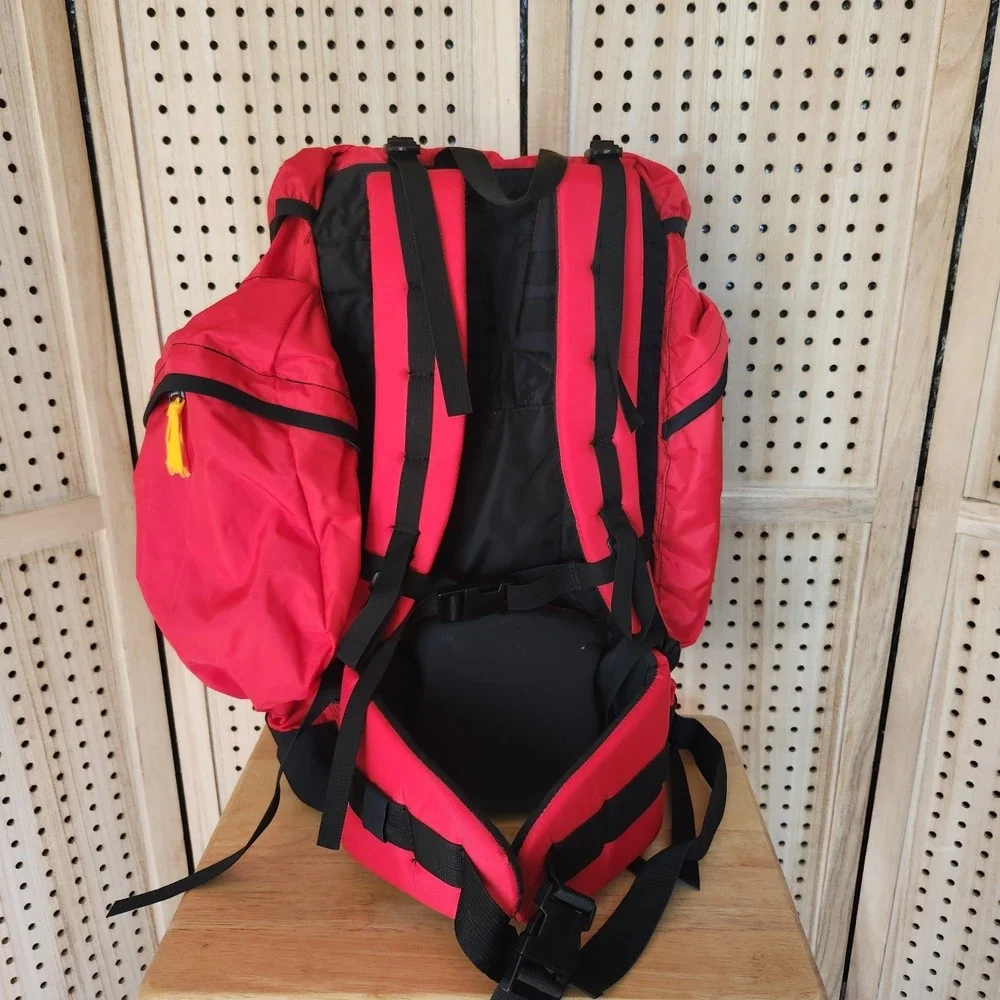 Vintage Marlboro Adventure Team Duffle Bag Backpack X bag attached Hiking Retro